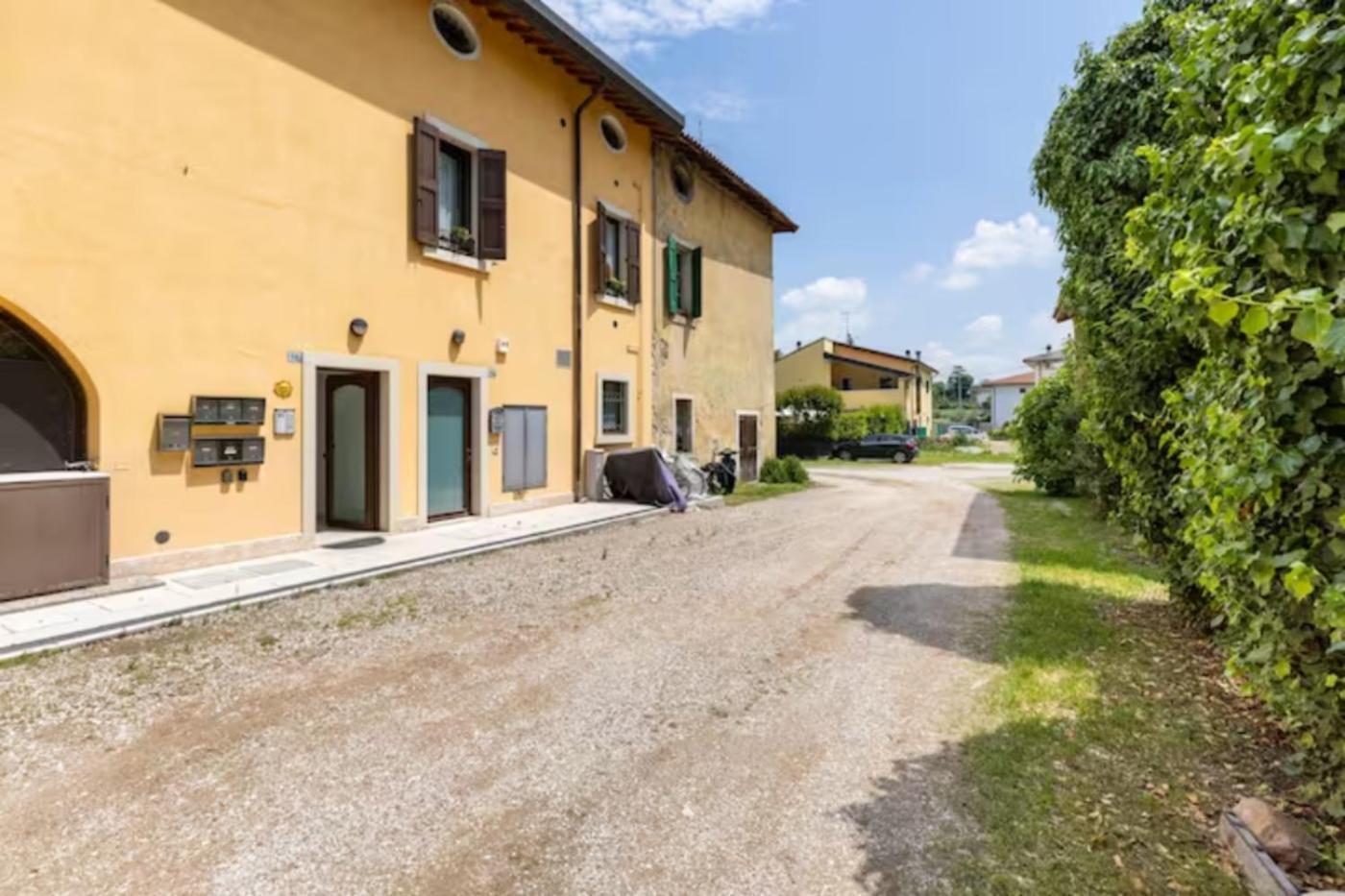 Studio Centrale Pacengo Di Lazise Bagian luar foto